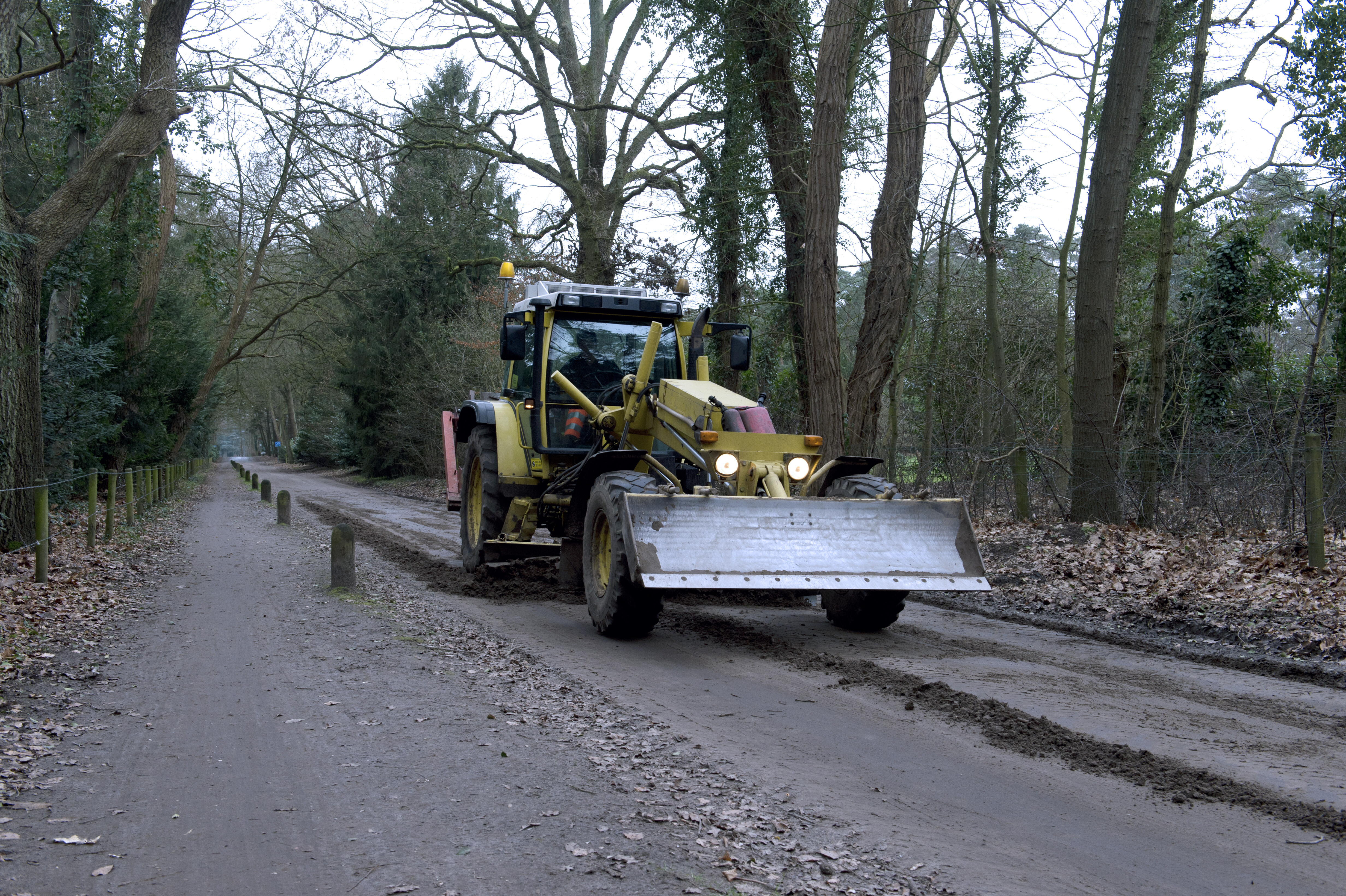 Onderhoud zandwegen niet mogelijk door wateroverlast