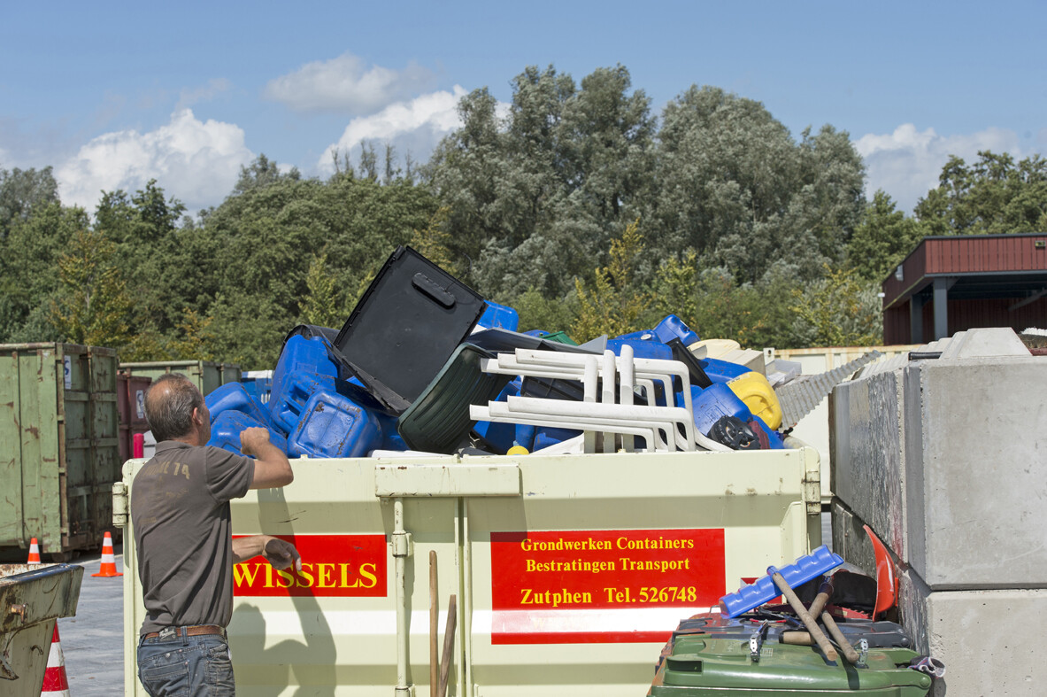 Wegwijs op Recycleplein Apeldoorn