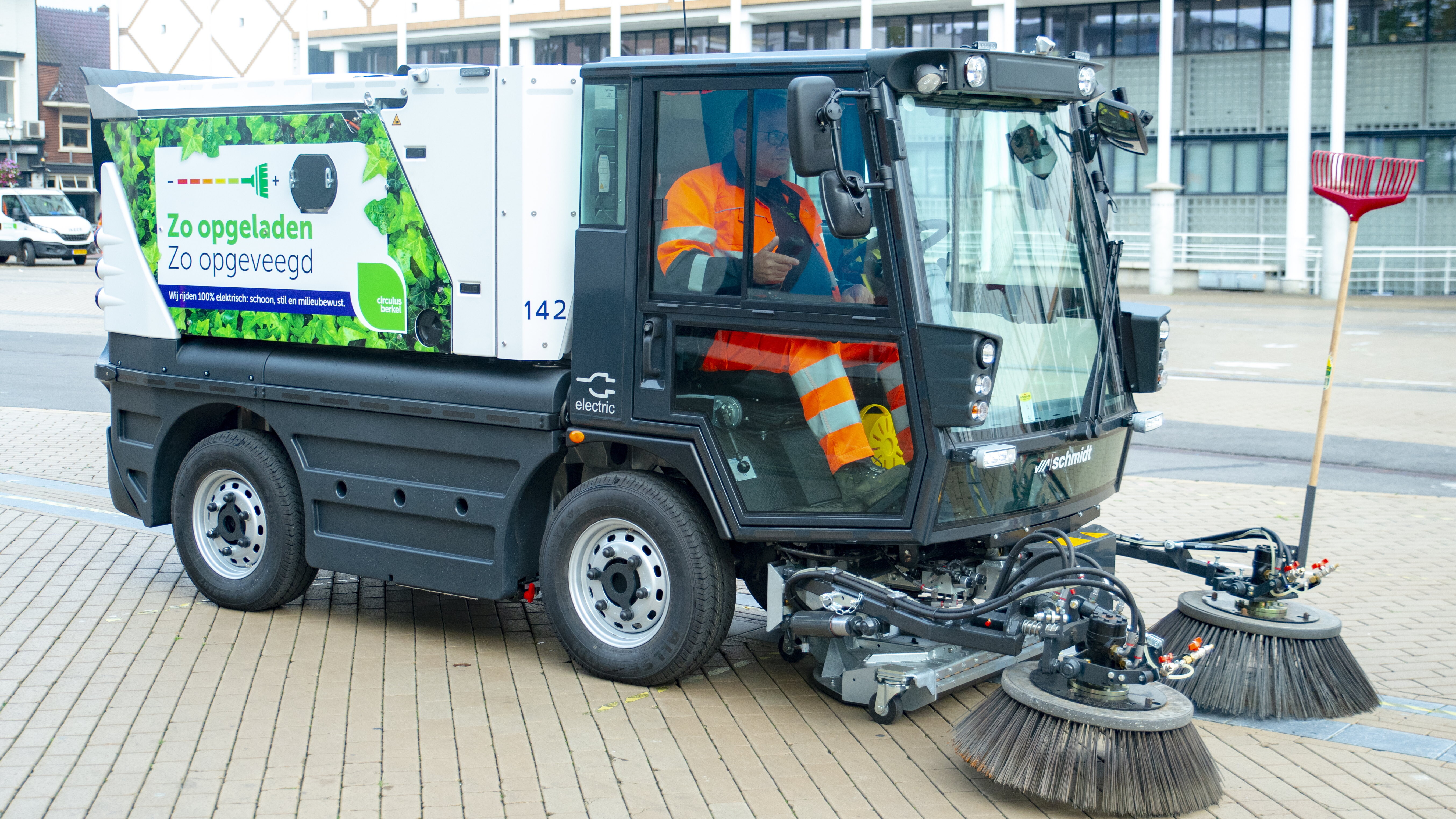 elektrische veegwagen