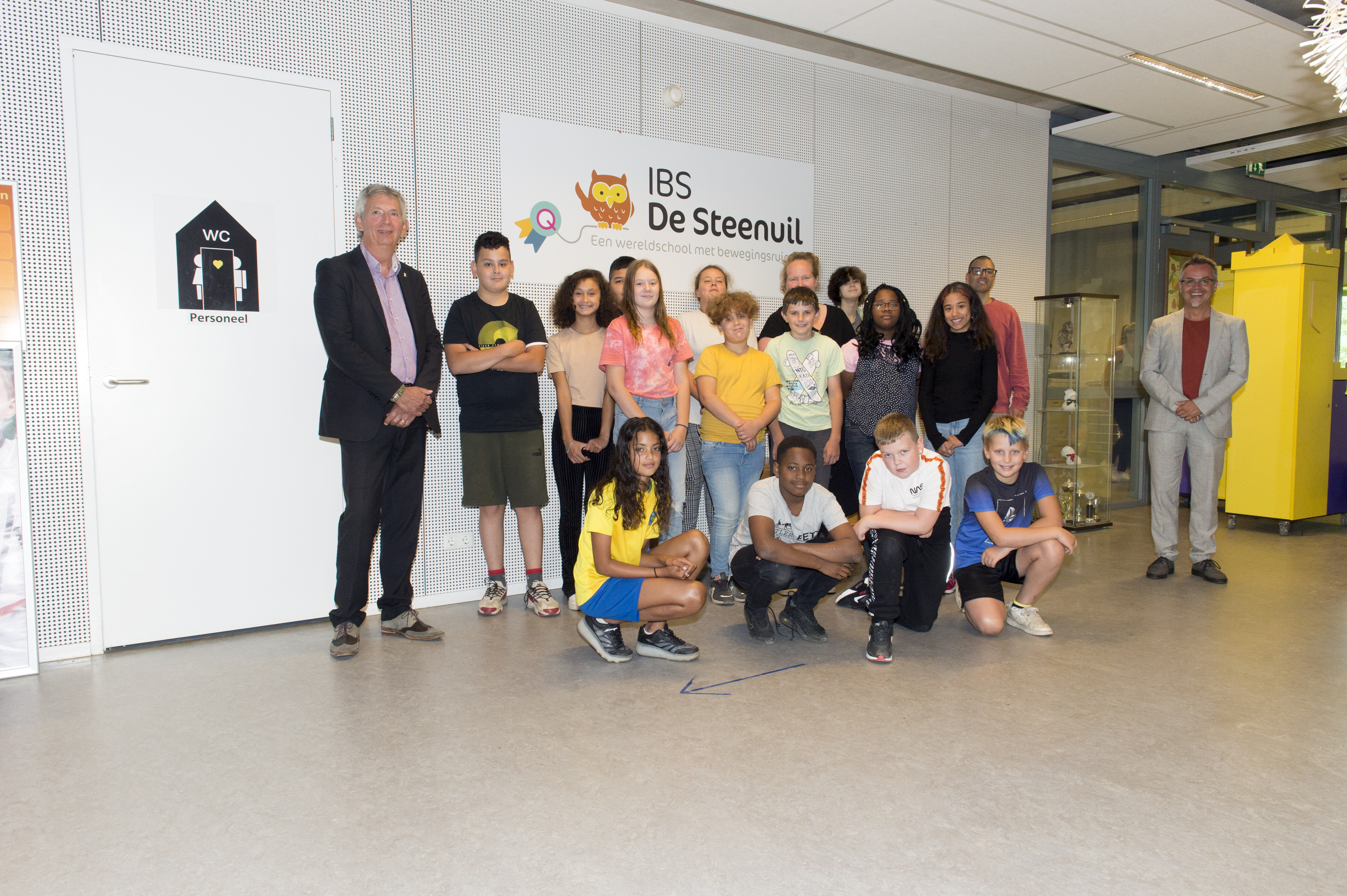 De Steenuil trapt E-waste race 2021 af met wethouder Carlo Verhaar