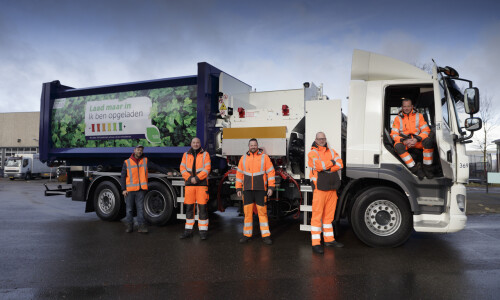 elektrische inzamelwagen met chauffeurs