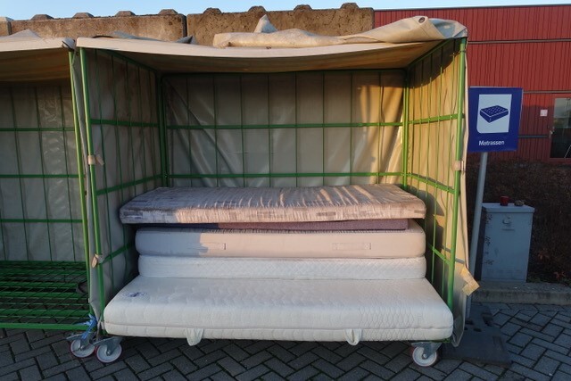 Geef uw matras een tweede leven: lever het in op het recycleplein