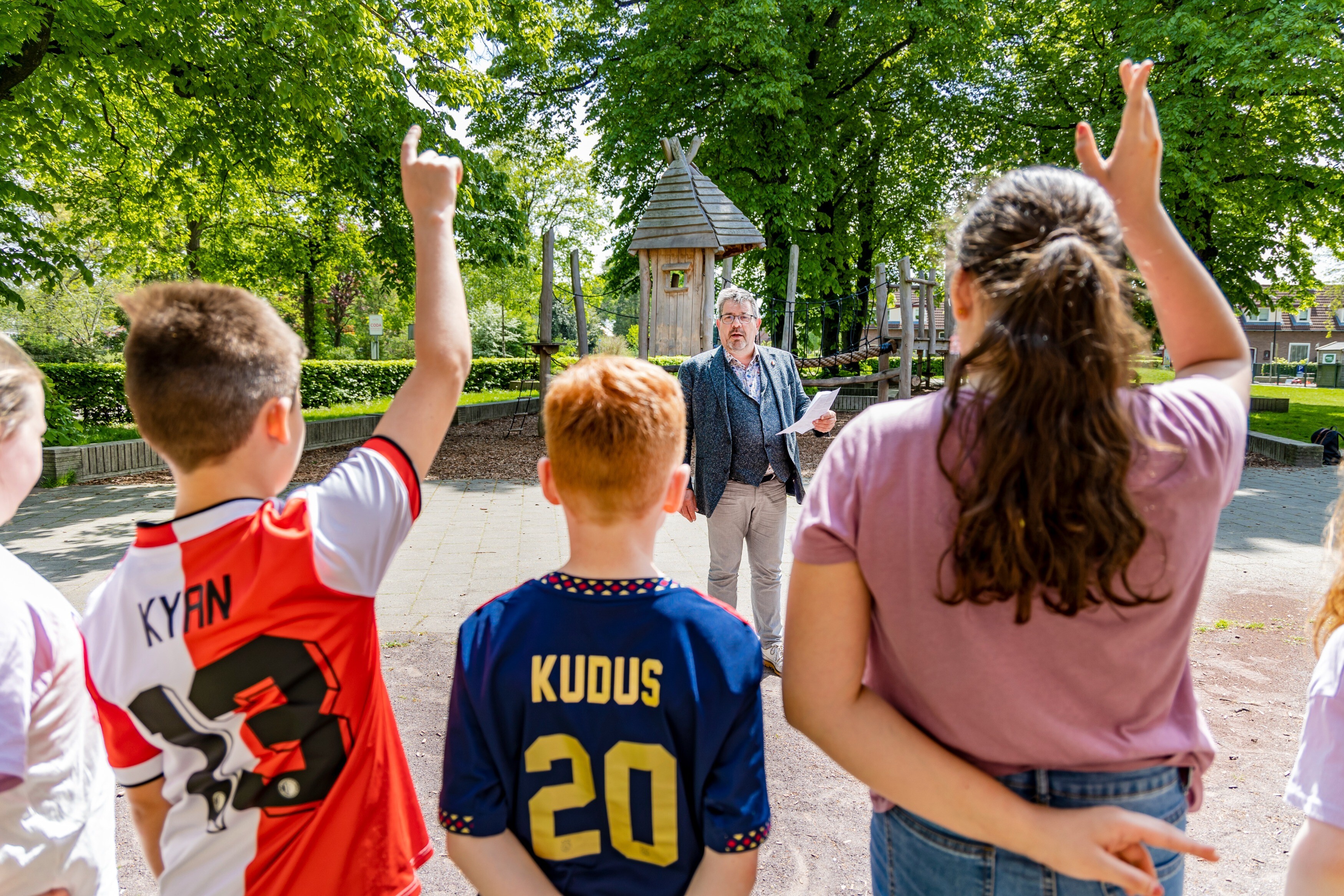 Apeldoornse basisscholen strijden tegen elektronisch afval