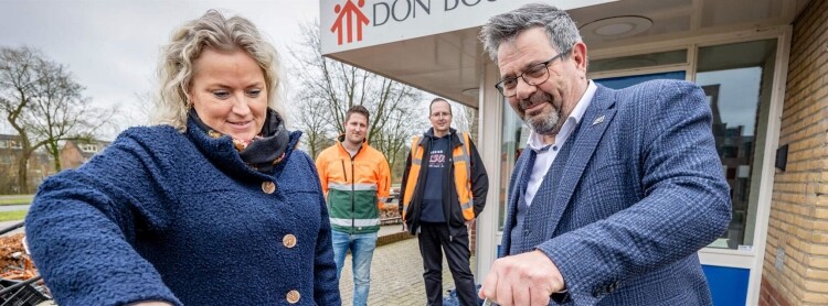 Gemeente Apeldoorn plaatst 100e statiegeldring