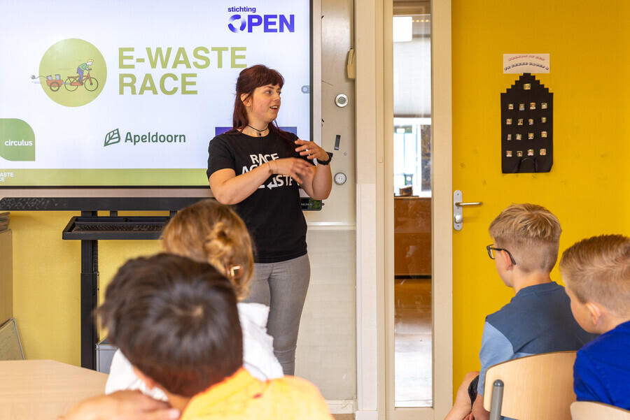E-waste Race: samen aan de slag met elektronisch afval