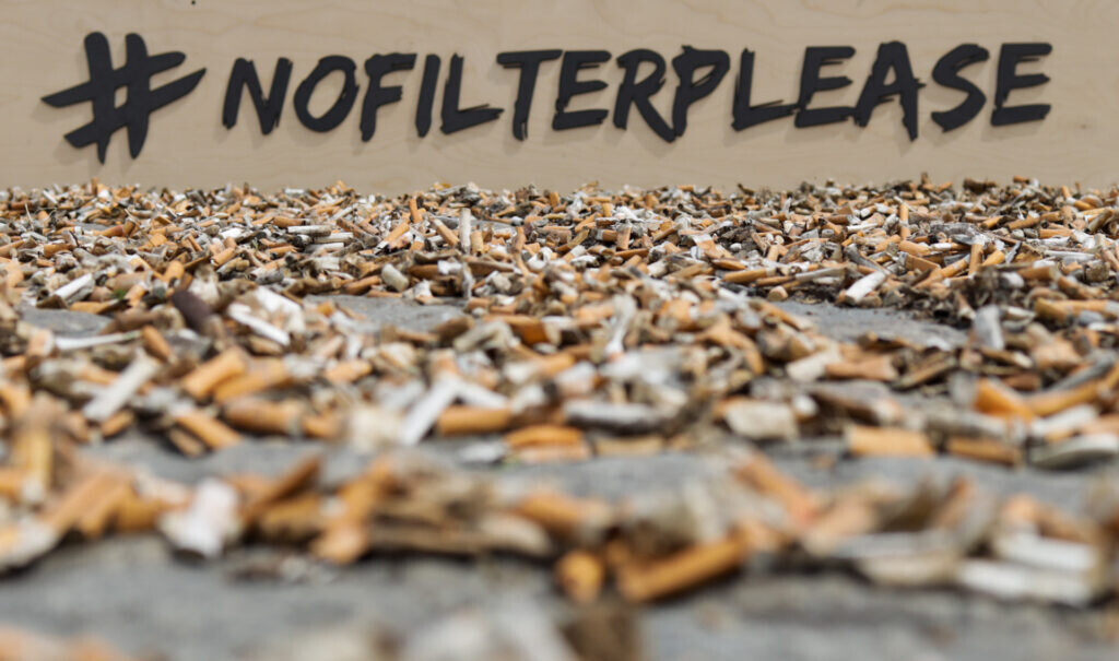 Nationale PeukMeuk Dag – wist u dat een sigarettenpeuk vol plastic zit?